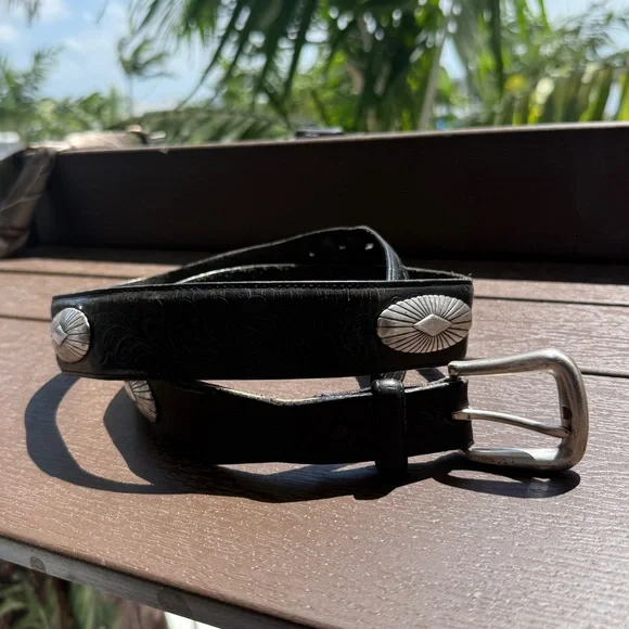 Vintage belt with silver conch - Picture 6 of 7